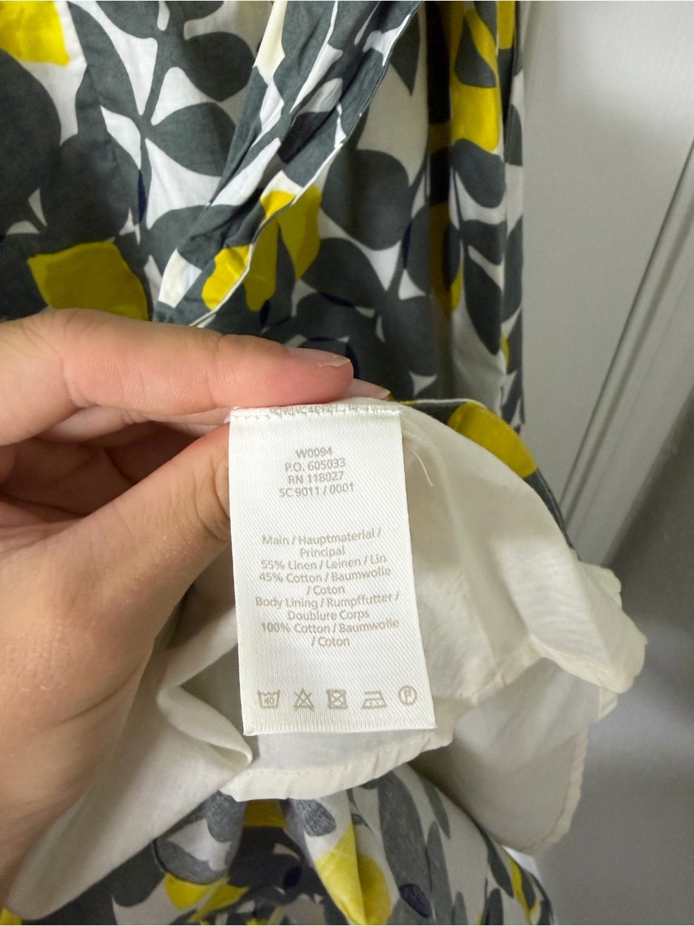 Boden Jade Fit & Flare Midi Dress 8 Lemon Print Cotton Linen Blend Summer Fruit - Picture 11 of 12